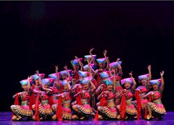 广西艺术学院音乐教育学院2017届歌舞表演专业毕业晚会成功举办