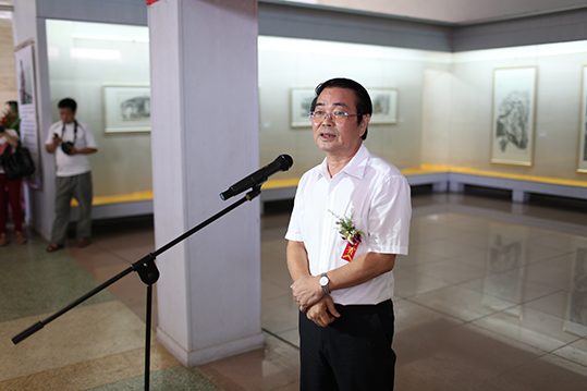 故园觅诗王雪峰个人画展在广西博物馆隆重开幕