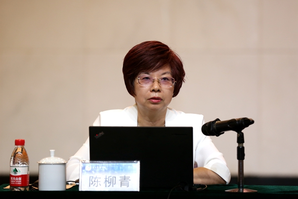 陈柳青部长作讲座纪委书记韦文帝主持讲座讲座现场陈柳青部长参观广西