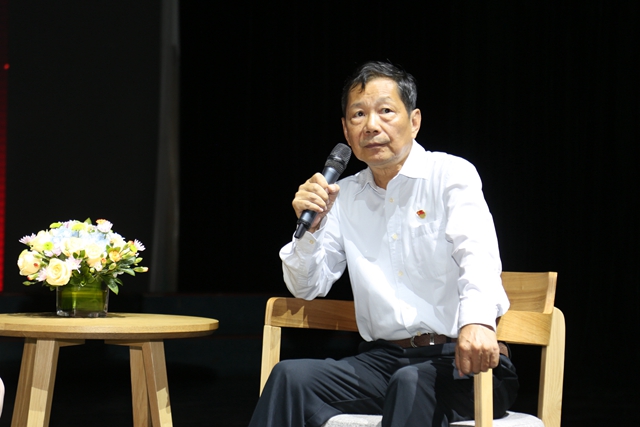 访谈陈岸同志之子杨晓安访谈自治区党委党史研究室研究员庾新顺访谈