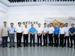 【庆祝建党100周年】庆祝中国共产党成立100周年脱贫攻坚主题百米长卷《八桂脱贫攻坚图》在学校震撼亮相