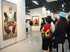 “大路西行——第二届中国油画作品展全国巡展(南宁站)”在我校开幕