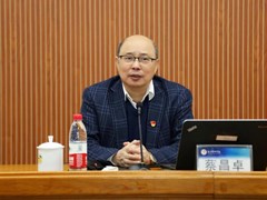 学校领导为我校学生上形势与政策课 讲授谱写乡村全面振兴新篇章