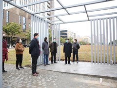 学校领导检查疫情防控及开学前准备工作