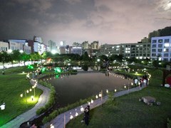 【喜迎党的二十大】我校举办“喜迎二十大 浓情敬师恩 共度中秋节”花灯创意绘制展