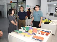 我校亲爱家园“一站式”学生社区南湖校区研学交流空间揭牌落成