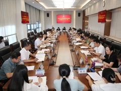 我校召开党委常委会暨党的建设工作领导小组（扩大）会议