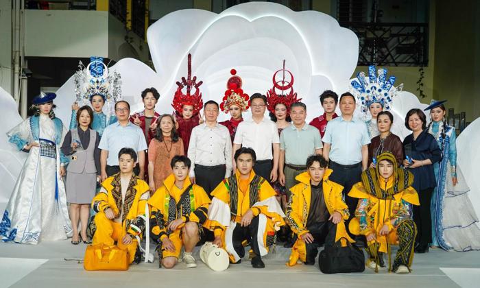 “魅力绽放 艺彩纷呈”广西艺术学院第二届教职工时装秀精彩上演